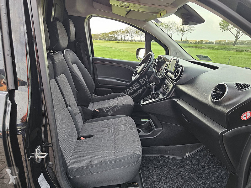Furgoneta Mercedes 110 CDI L1 | Automaat | Navi...