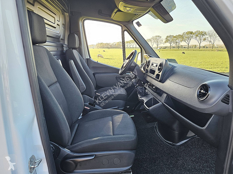 Mercedes 215 L2H2 FWD Airco 3 Zits BPM Vrij...