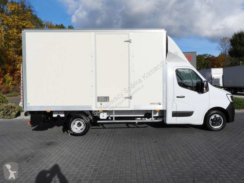 عربة نفعية Renault  MASTER