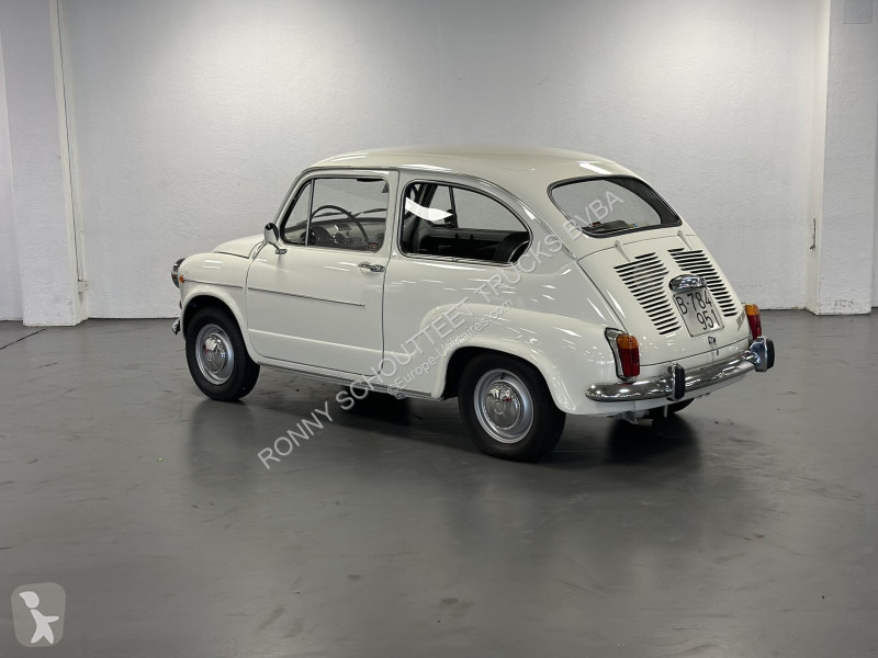 Véhicule utilitaire Seat 600 E 600 E