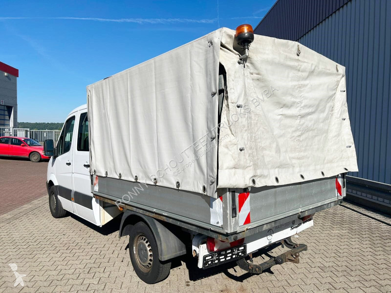 Véhicule utilitaire Mercedes Sprinter 209 CDI...