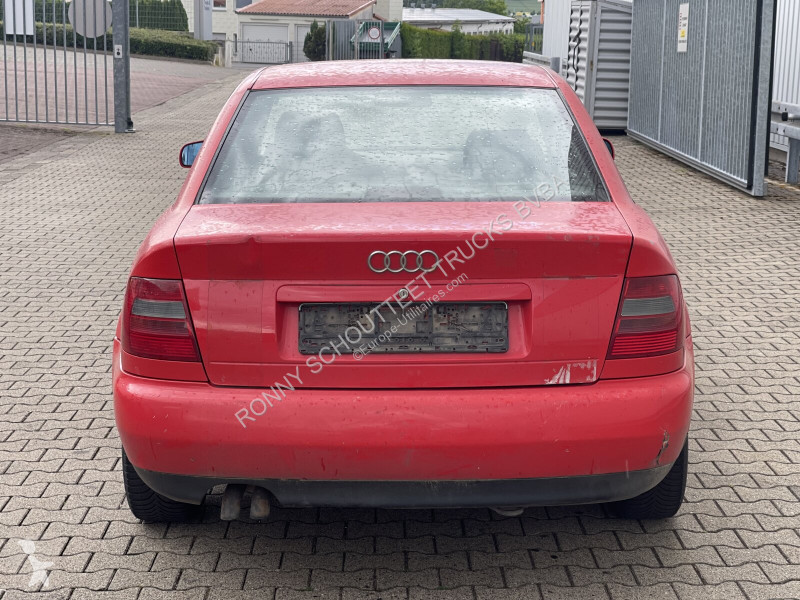 Véhicule utilitaire Audi A4 1,9 TDI A4 1,9 TDI...