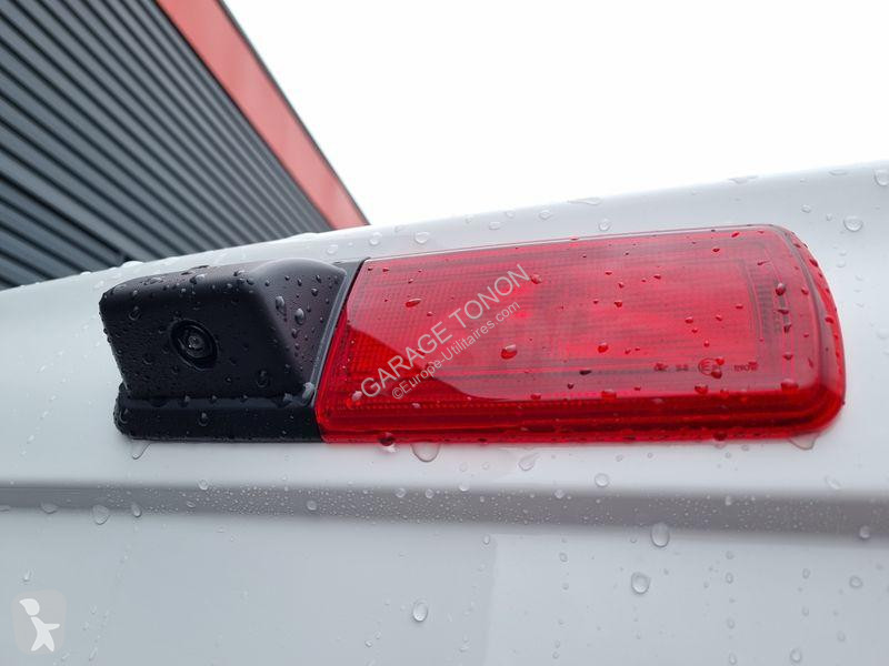 عربة نفعية Renault L2H1 RED 130CV