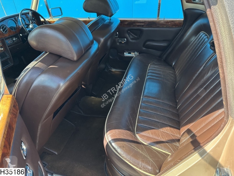 Autoutilitară Rolls-Royce Silver Shadow 2...