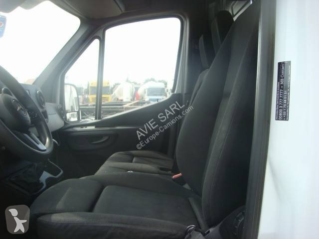 Véhicule utilitaire Mercedes
