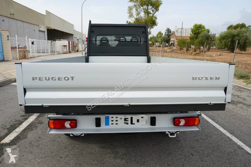 Véhicule utilitaire Peugeot