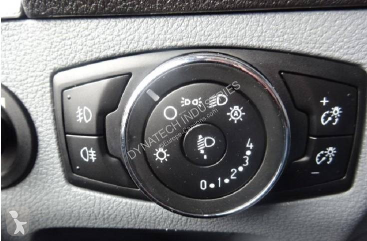 Veículo utilitário Ford
