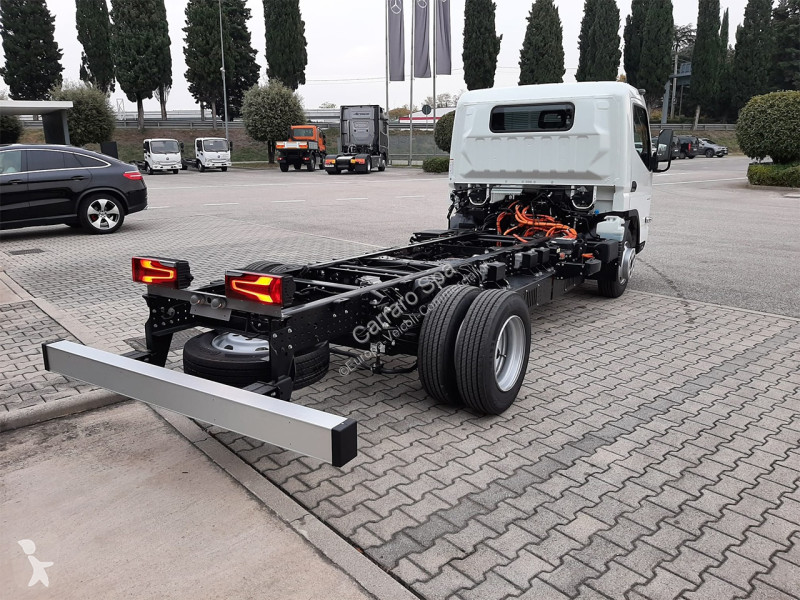 Véhicule utilitaire Mercedes E-Canter > 35 Q.li
