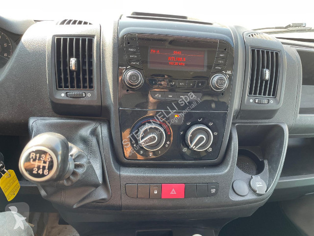 Véhicule utilitaire Fiat DUCATO 33 MH2