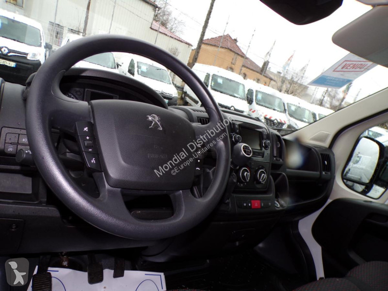 Užitkové vozidlo Peugeot L2H2 BLUEHDI 130 PREMIUM