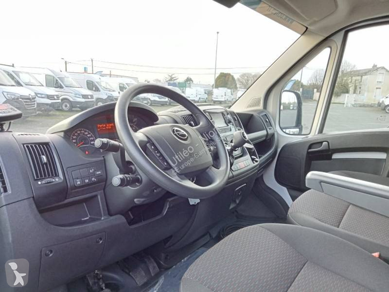 Furgoneta Opel
