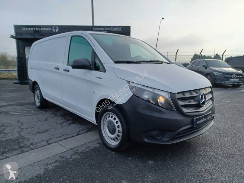 Furgoneta Mercedes
