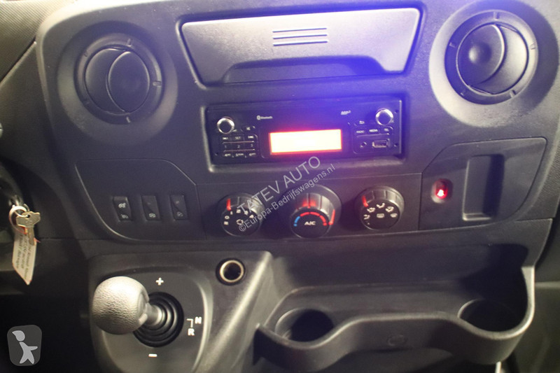 Véhicule utilitaire Renault 170PK AUTOMAAT...