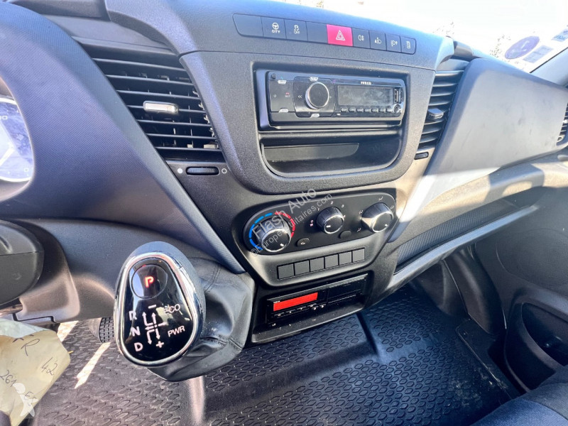 Furgoneta Iveco DAILY  72C14 BENNE COFFRE GAZ...