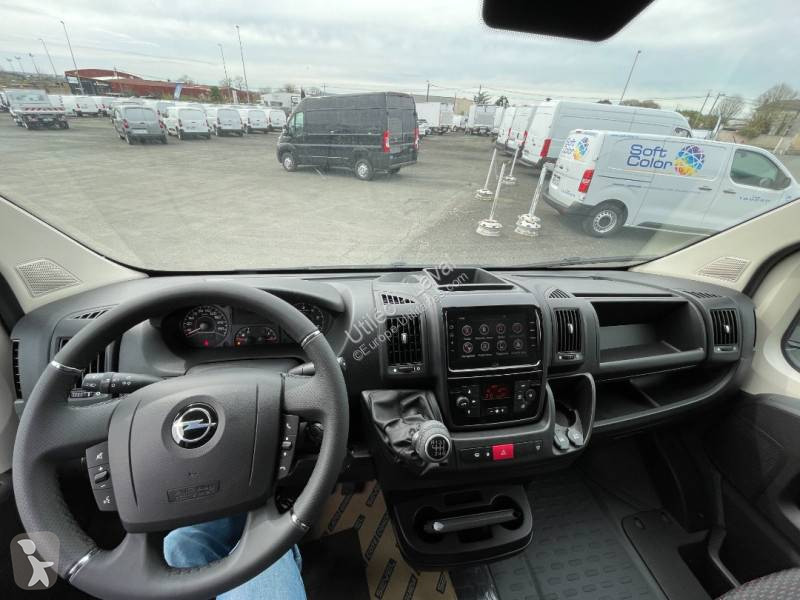 Veicolo commerciale Opel