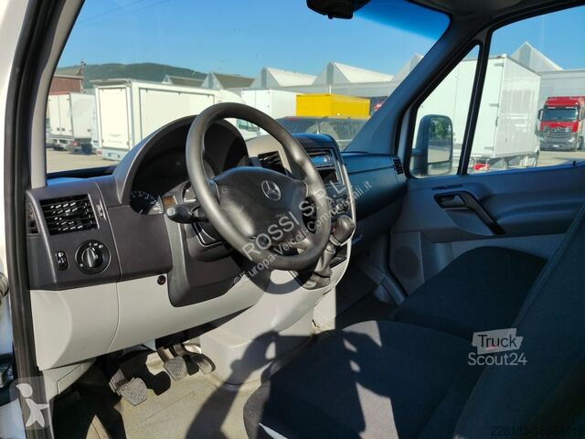 Autoutilitară Mercedes SPRINTER TELAI CABINATI...