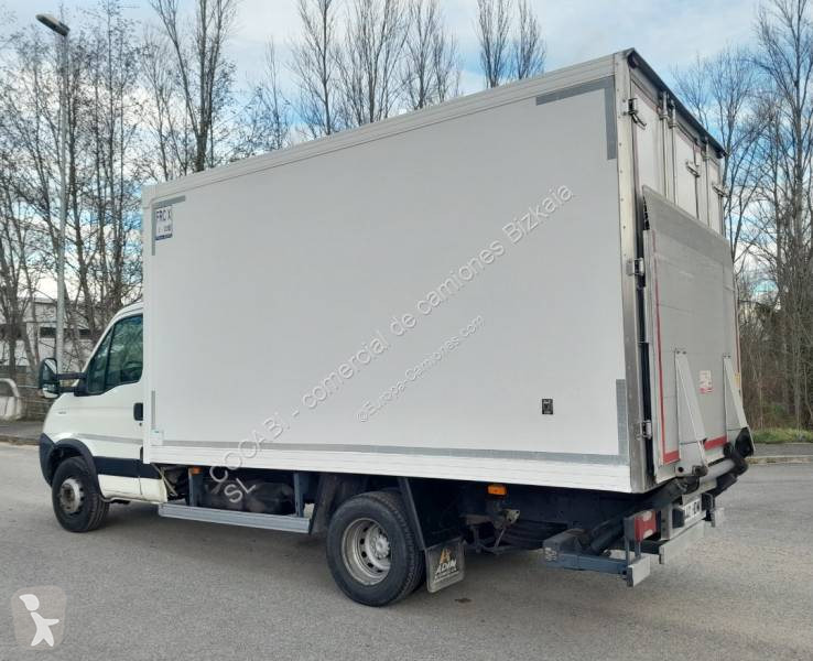 Furgoneta Iveco