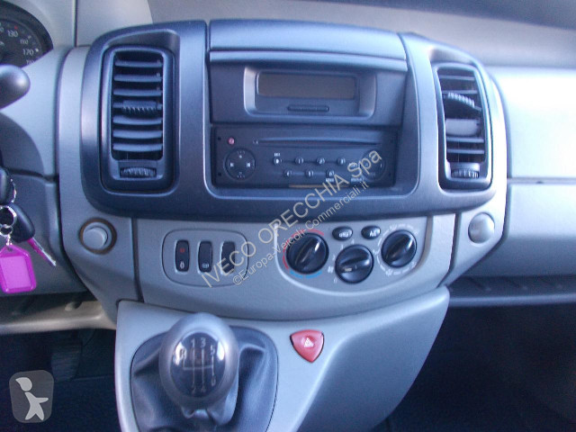 Furgoneta Renault TRAFIC