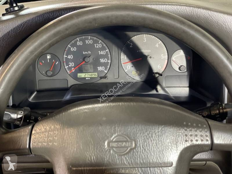 Furgoneta Nissan