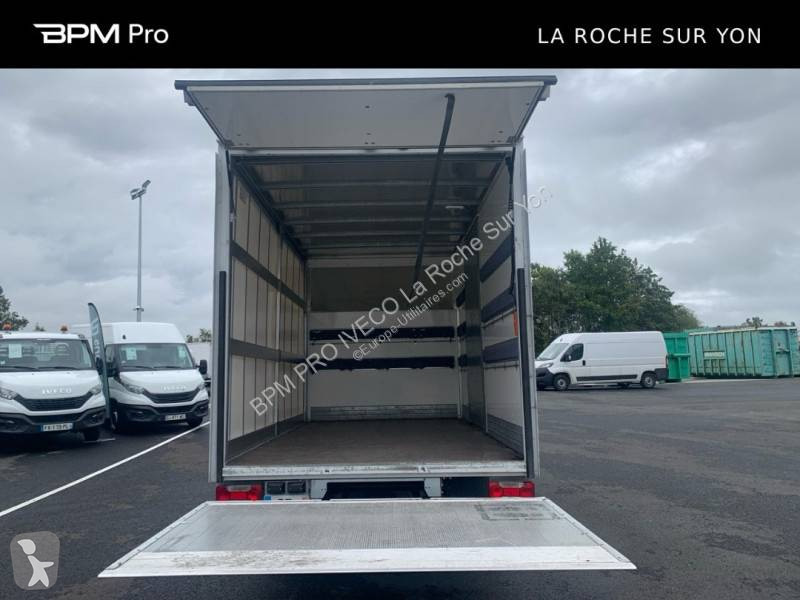 Furgoneta Iveco