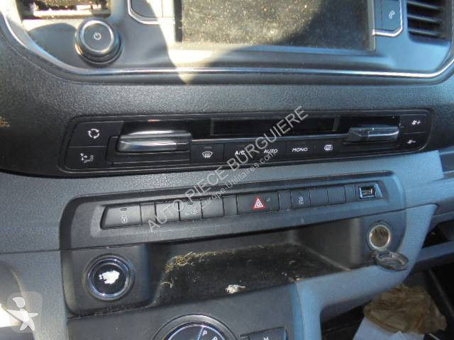 Véhicule utilitaire Peugeot
