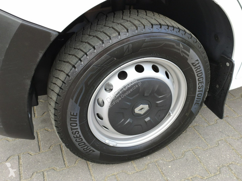 عربة نفعية Renault