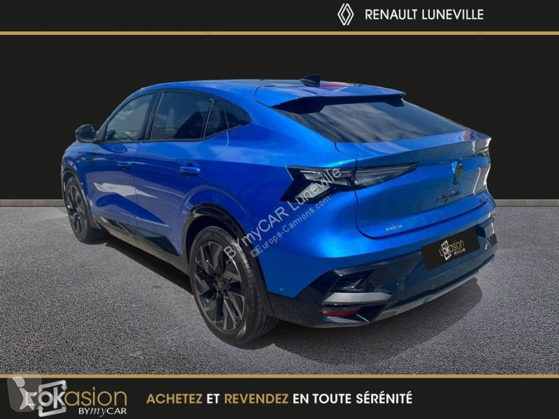 Veicolo commerciale Renault Rafale E-Tech full...