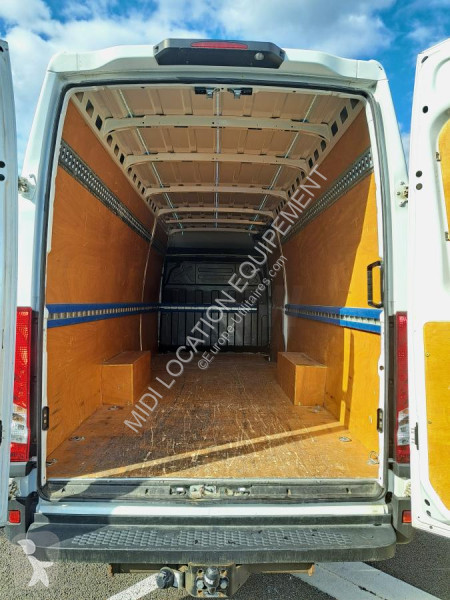 Veicolo commerciale Iveco