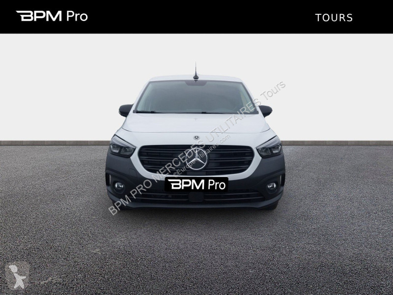Véhicule utilitaire Mercedes e Long Pro