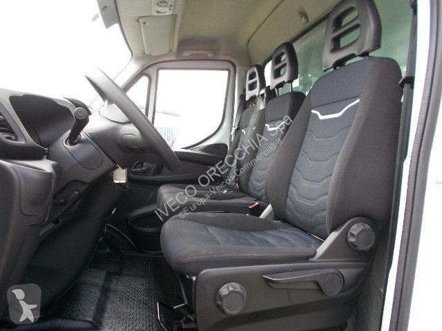 Veicolo commerciale Iveco DAILY 35C14 - 3750