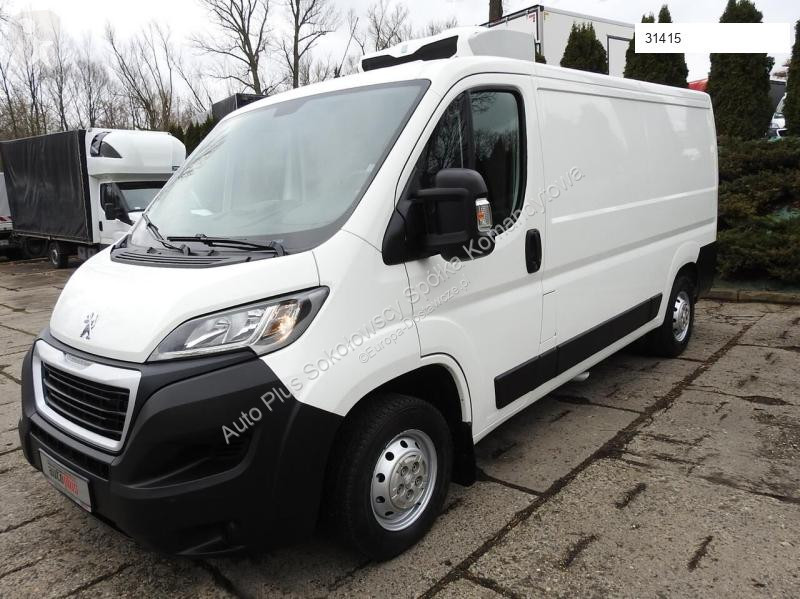 Autoutilitară Peugeot BOXER FURGON CHŁODNIA...