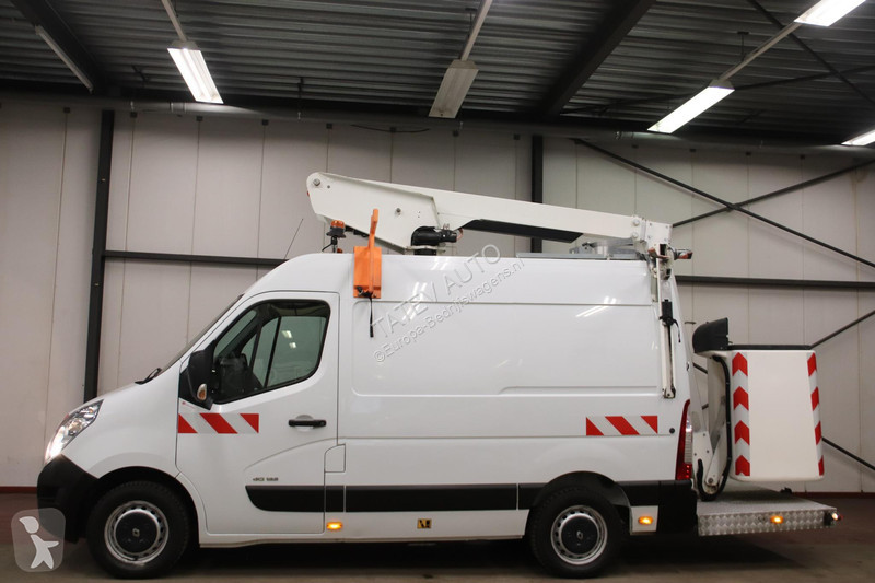 Véhicule utilitaire Renault 2.3 dCi HOOGWERKER...