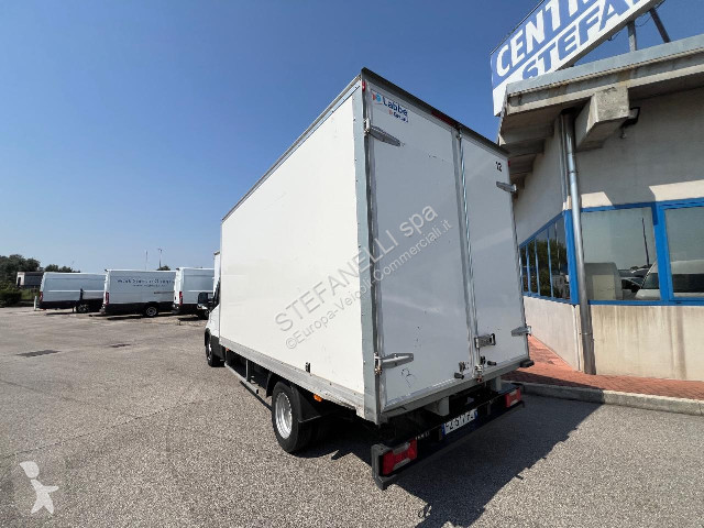 Užitkové vozidlo Iveco DAILY 35C16H3.0 BOX