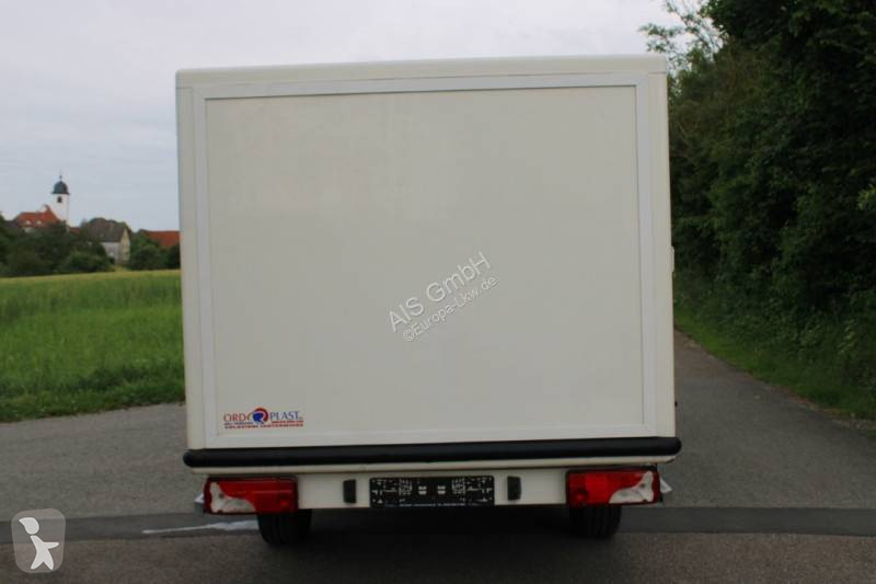 Véhicule utilitaire Mercedes
