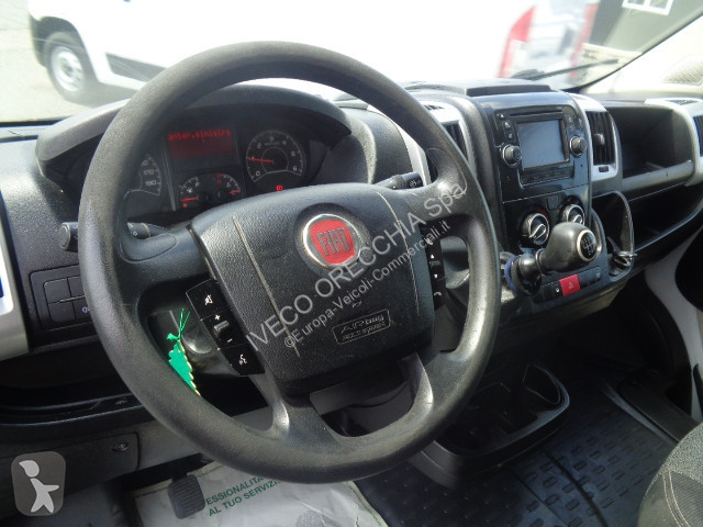 Véhicule utilitaire Fiat DUCATO 2.3