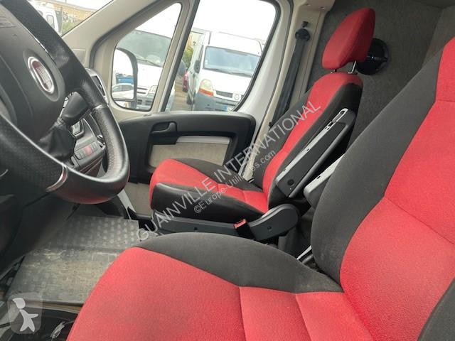 Véhicule utilitaire Fiat 180 multijet