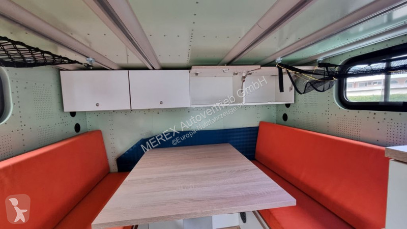 Bedrijfswagen  FM1 shelter ausgebaut