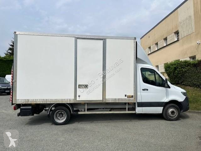 Véhicule utilitaire Mercedes