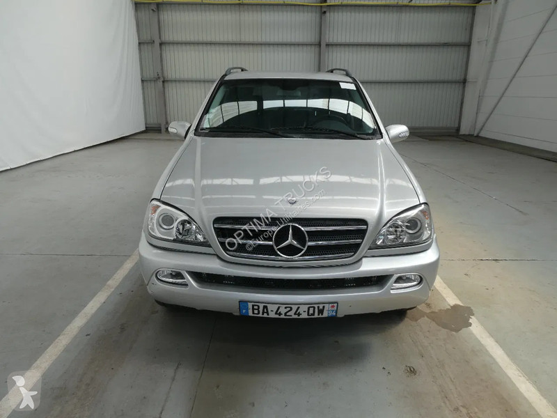 Autoutilitară Mercedes ML 270 CDI 4x4 M-lasse