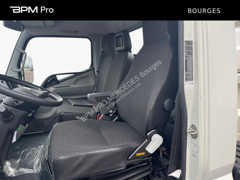 Véhicule utilitaire Fuso CCb 3C15 Empattement 28