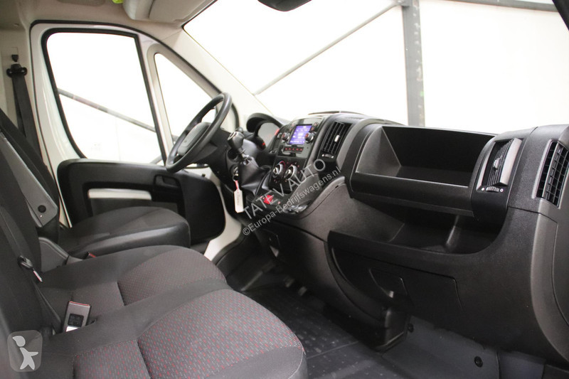 Autoutilitară Peugeot Lease vanaf 345 p/m