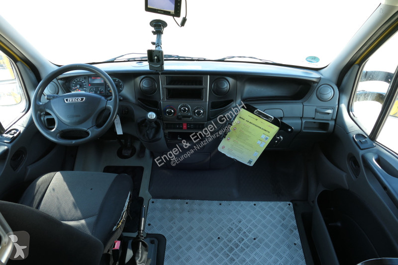Veicolo commerciale Iveco Daily 35 S11 C30C...