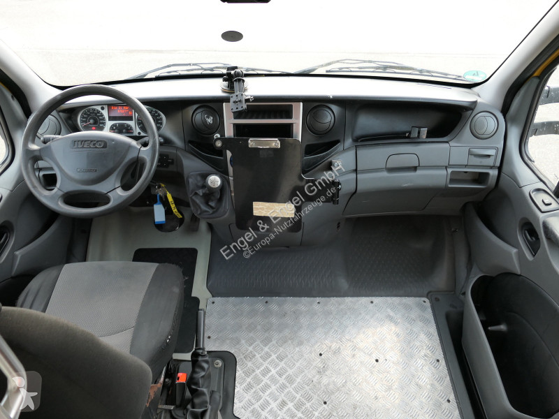 Furgoneta Iveco Daily 35 S11 C30C AUTOMATIK...