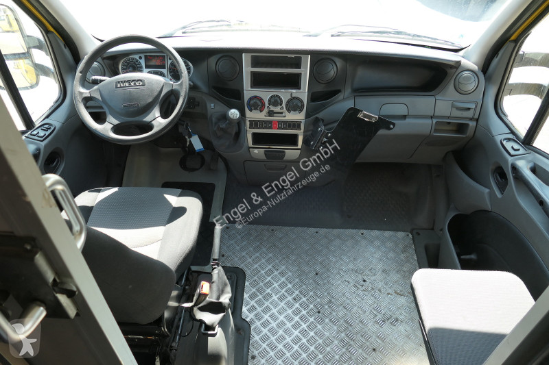 Užitkové vozidlo Iveco Daily 35 S11 C30C...