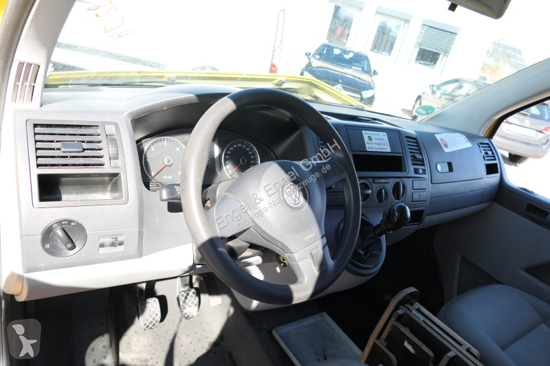 Volkswagen T5 Transporter 2.0 TDI 2-Sitzer...