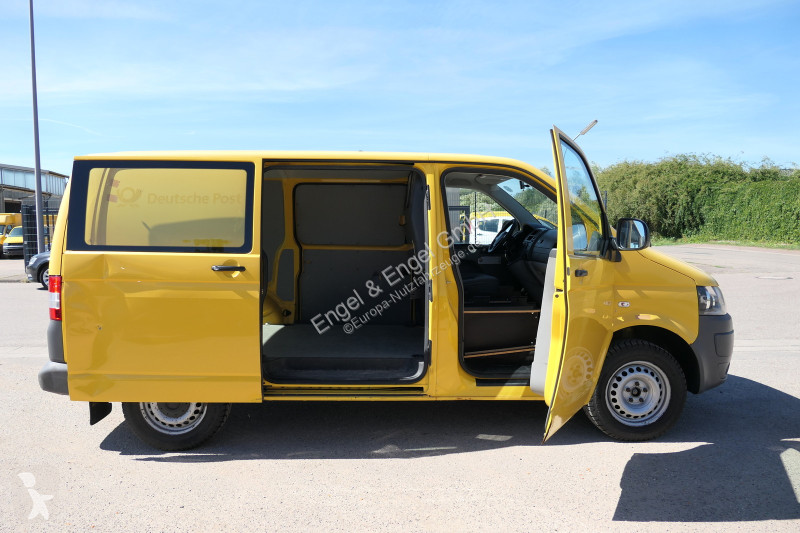 Véhicule utilitaire Volkswagen T5 Transporter...