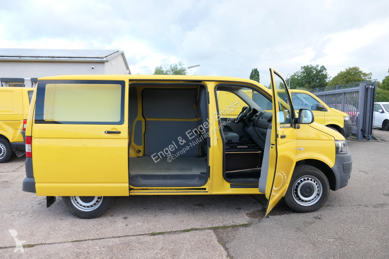 Veicolo commerciale Volkswagen T5 Transporter...