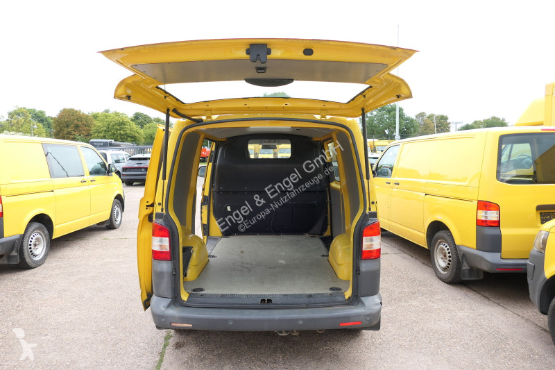 Коммерческий автомобиль Volkswagen T5...
