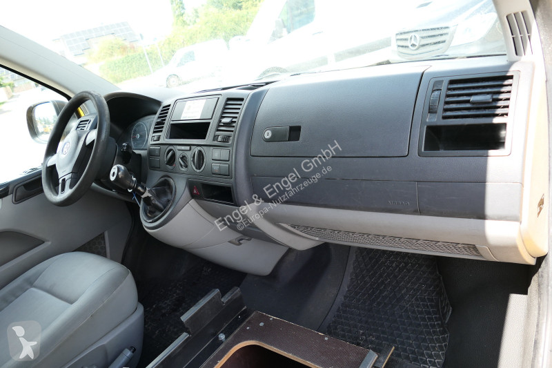 Veicolo commerciale Volkswagen T5 Transporter...