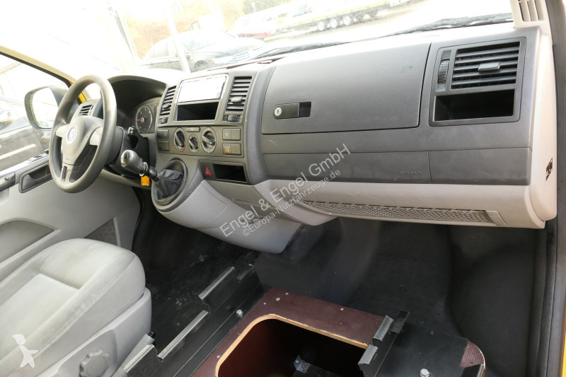 Veicolo commerciale Volkswagen T5 Transporter...